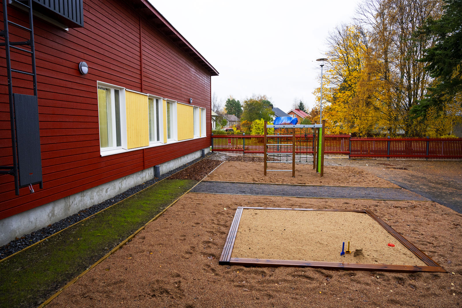 Porin Isosannan uudisrakennus. Perhekuntoutus Villapumpuli ja Lastensuojelulaitos Pellava.