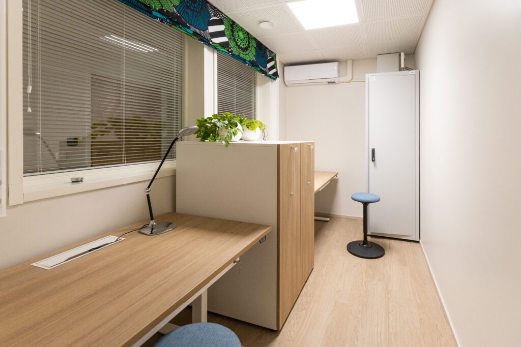 Kuva toimistotilasta.
